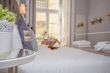تختخواب و صبحانه B In B Lisbon Downtown Suites