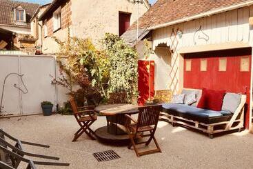 تختخواب و صبحانه Chambres D Hôtes Le 42