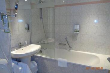 هتل Apartment Alpine Club