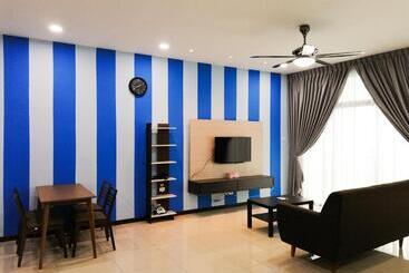 هتل Molek Regency Taman Molek