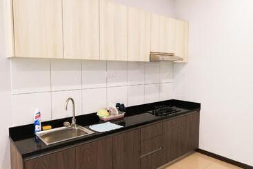 هتل Molek Regency Taman Molek