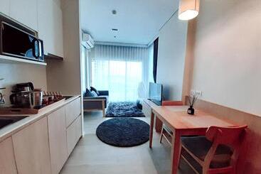 هتل Veranda Residence Pattaya By Sea