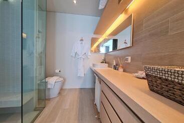 هتل Veranda Residence Pattaya By Sea