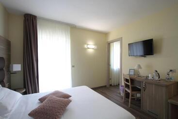 تختخواب و صبحانه Il Viottolo Rooms And Breakfast