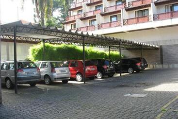 Flat Em Gramado