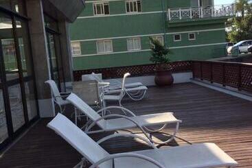 Flat Em Gramado