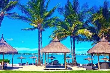 هتل Ocean Villas Apart