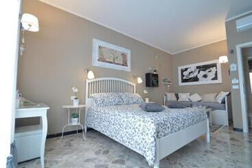پانسیون Dimora Pascali Holiday    Rooms & Relax