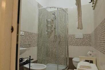 پانسیون Dimora Pascali Holiday    Rooms & Relax
