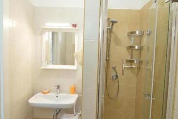 پانسیون Dimora Pascali Holiday    Rooms & Relax