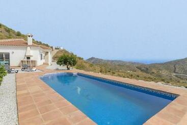 Villa Las Reinas Arenas By Ruralidays - Arenas