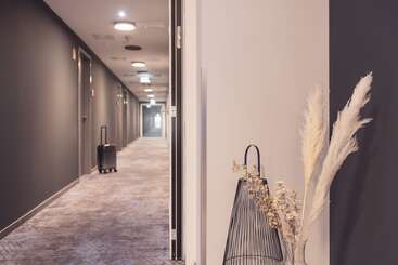 Garner Hotel Augsburg Nord, An Ihg