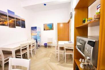 پانسیون Quartos Para Viajantes, Surfistas, Grupos, Boa Energia