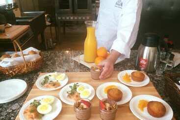 هتل The Inn At Spring House