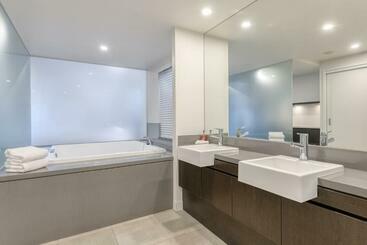 استراحتگاه Port Douglas Private Apartments In Temple