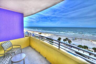 Wyndhams Ocean Walk Resort