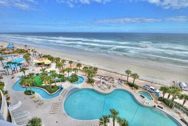 Wyndhams Ocean Walk Resort