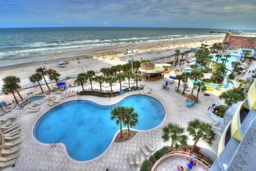 Wyndhams Ocean Walk Resort