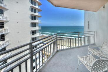 Wyndhams Ocean Walk Resort