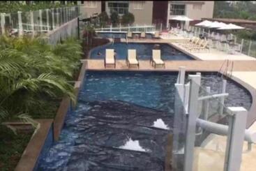 هتل Evian Thermas Residence   Caldas Novas