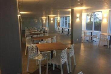هتل Evian Thermas Residence   Caldas Novas