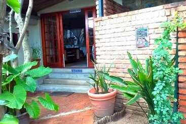 پانسیون Pumula Accommodation