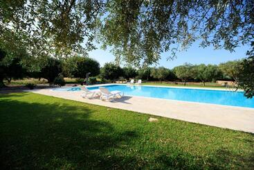 Agriturismo Masseria Sant  Elia