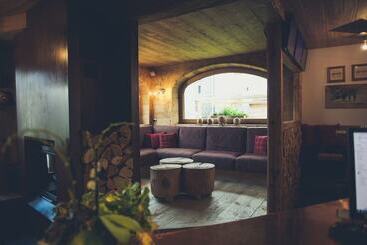 Alpen Hotel Chalet
