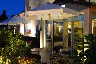 Brit Hotel Châteaudun