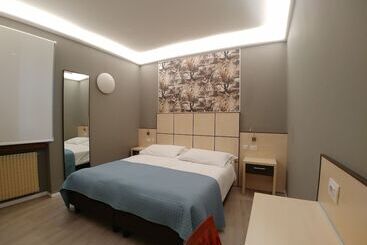 هتل Albergo Aurora