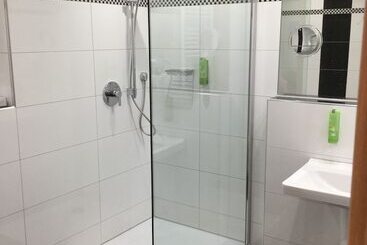 هتل Am Freischutz