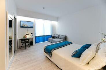 هتل Bellini Relais