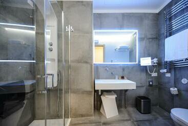هتل Bellini Relais