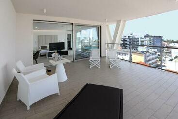 هتل Bellini Relais