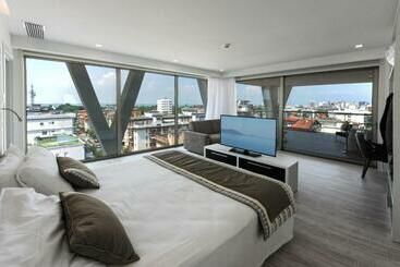 هتل Bellini Relais