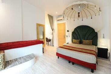 هتل Bellini Relais
