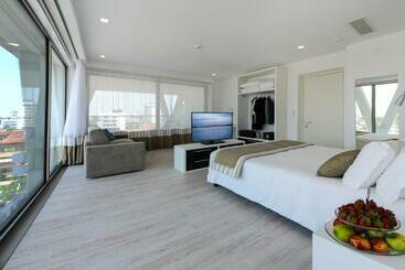 هتل Bellini Relais