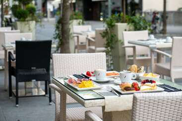 هتل Bellini Relais