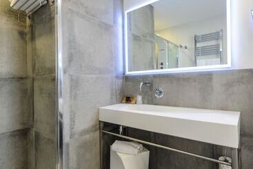 هتل Bellini Relais