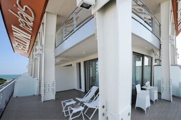 هتل Bellini Relais