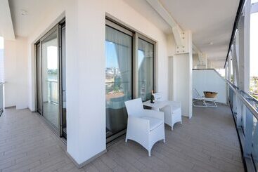 هتل Bellini Relais