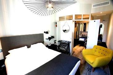 ホテル Boutiquehôtel Les Jardins D Aliénor