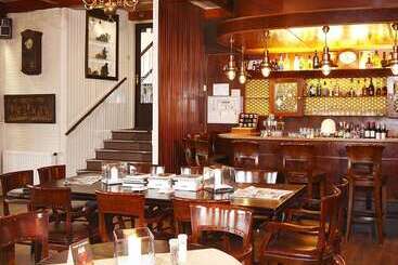 فندق Cafe Restaurant Duinzicht