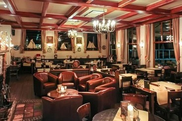 فندق Cafe Restaurant Duinzicht