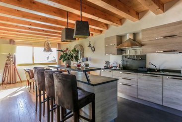 هتل Crans Luxury Lodges