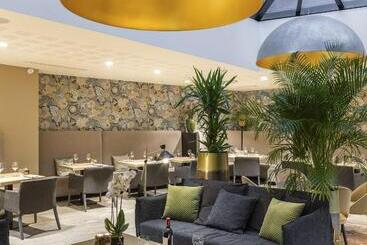 هتل Edgar Hôtel & Spa   Table Gastronomique