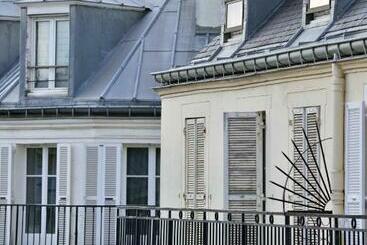 هتل Hôtel Eugénie