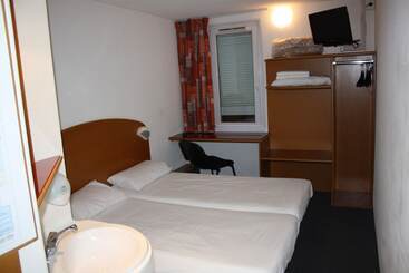 هتل Hôtel Quick Palace Valence Nord