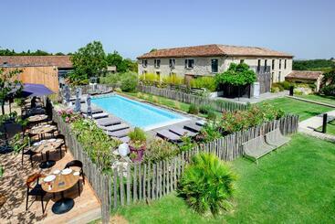 هتل Le Domaine De Baulieu