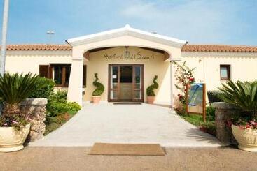 هتل Li Suari Club Village